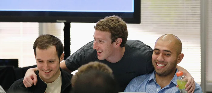 WhatsApp расшифровывает сообщения пользователей для проверки жалоб