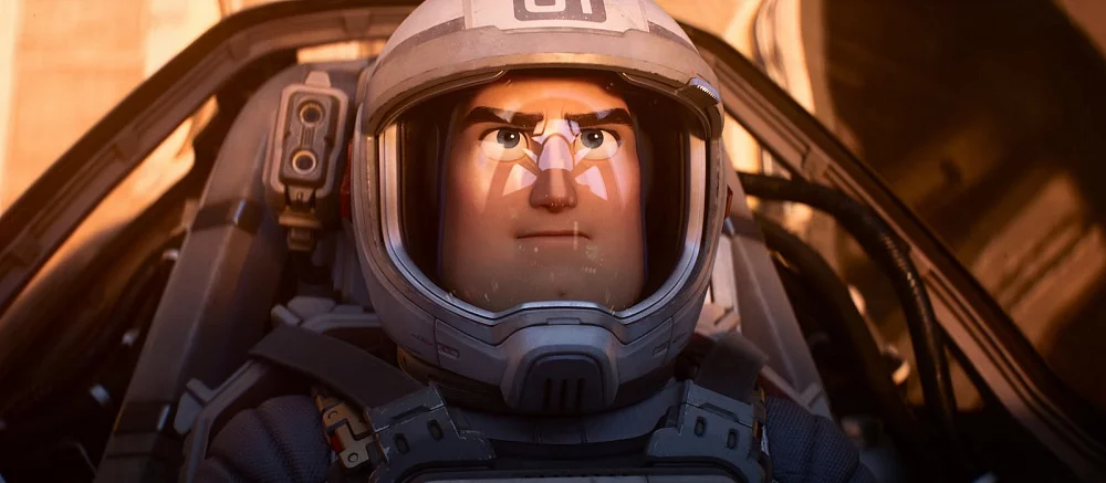 Бесконечность не предел! Pixar показала трейлер мультфильма про Базза Лайтера