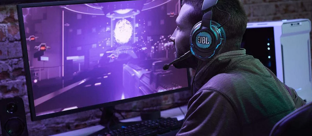 Более 33 тысяч рублей на культуру — в Испании правительство оплатит подросткам видеоигры и кино