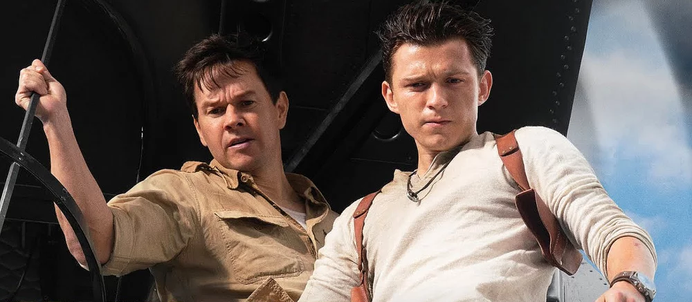 «Лучше трейлера»: в ролике со съёмок Uncharted Том Холланд и Марк Уолберг показали больше экшена
