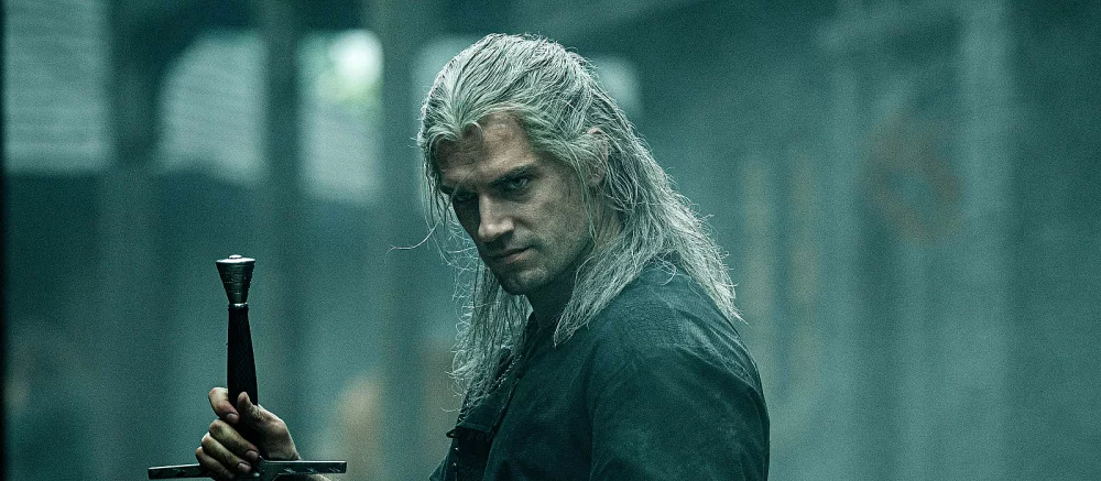 Свежий трейлер второго сезона «Ведьмака»: Генри Кавилл против чудовищ, ведьмаки с топорами и много рэпа