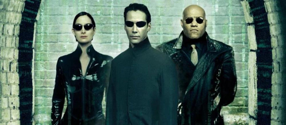 На новых постерах «Матрицы: Воскрешение» показали персонажей, которые вернулись спустя 18 лет
