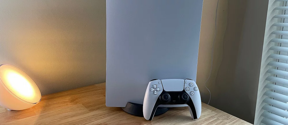В PlayStation 5 решили проблему с батарейкой — но не полностью