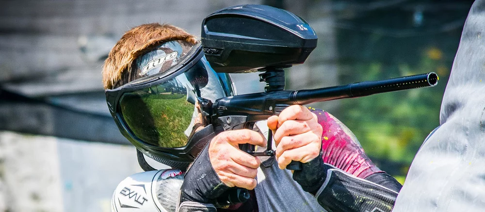 В Steam навсегда бесплатным стал шутер с мультиплеером, в котором нужно стрелять шариками с краской