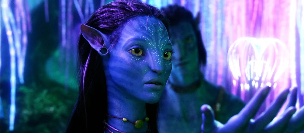 «Это какое-то безумие» — Джеймс Кэмерон показал новые фото и арт «Аватара 2»