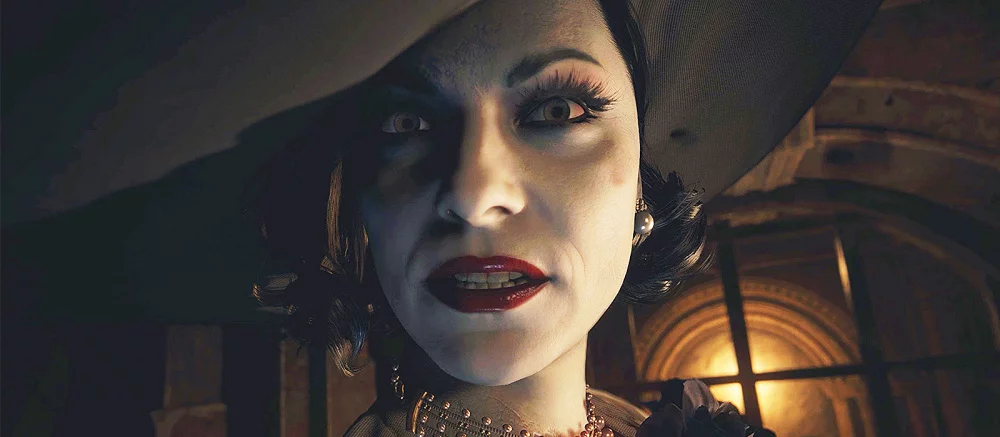 Реальная леди Димитреску из Resident Evil Village показала, как принимает ванну. Джилл Валентайн понравилось