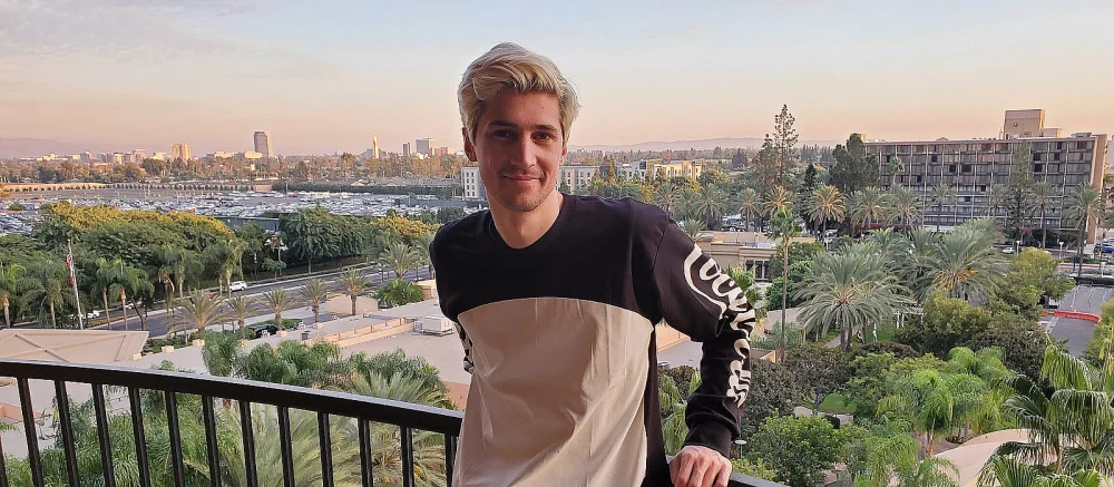 Самый популярный стример рассказал, что Twitch заставляла его пройти «терапию» для снятия блокировки