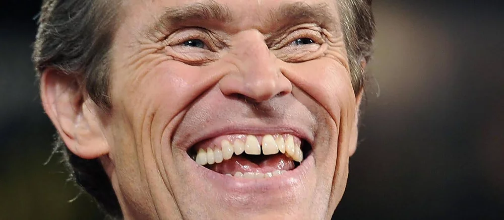 Уиллема Дефо показали в образе Джокера. Актера рассматривали на эту роль еще в 80-х