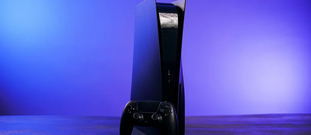 В DNS анонсировали последнюю в этом году распродажу PS5
