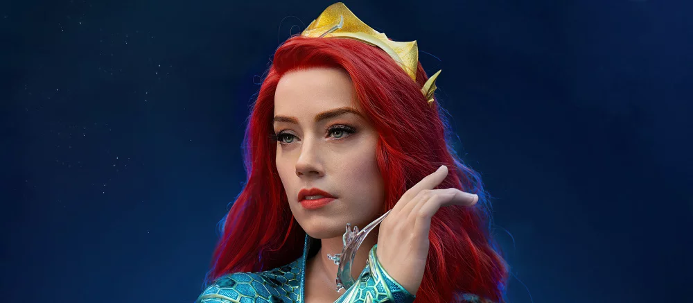 Эмбер Хёрд показала фото с тренировок к «Аквамену 2». У актрисы просвечиваются соски