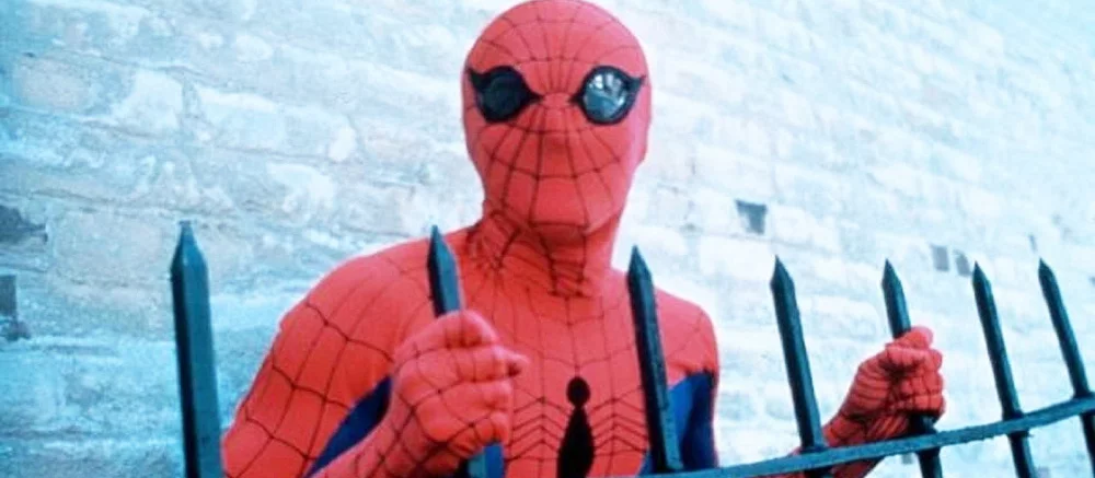 Как изменился Человек-паук в кино за 45 лет — в сети сравнили супергеройские фильмы разных поколений