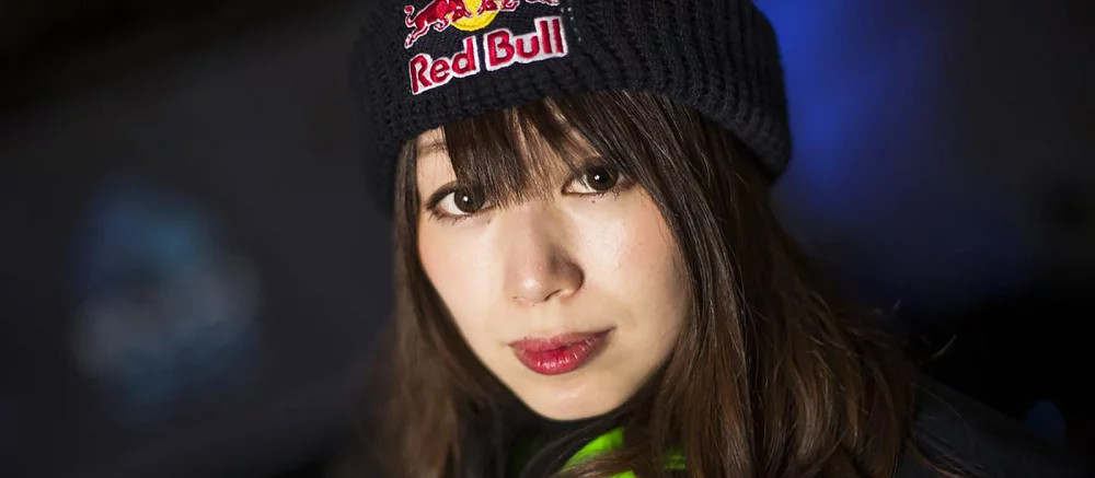 Про-геймершу по Tekken выгнали из команды за то, что она захейтила мужчин ниже 170 см. Но, возможно, ее не так поняли