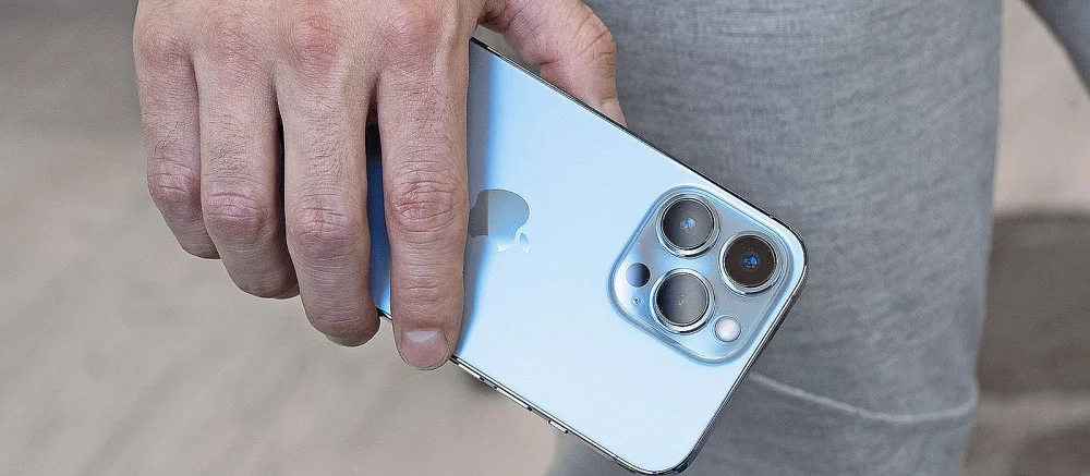 Китаец круто прокачал iPhonе 13 Pro Max — более мощная батарея, выход на наушники, USB-C и активное охлаждение