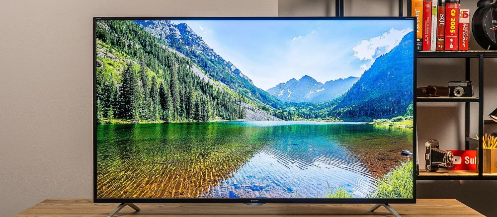 Компания Sharp приостановила поставки в Россию