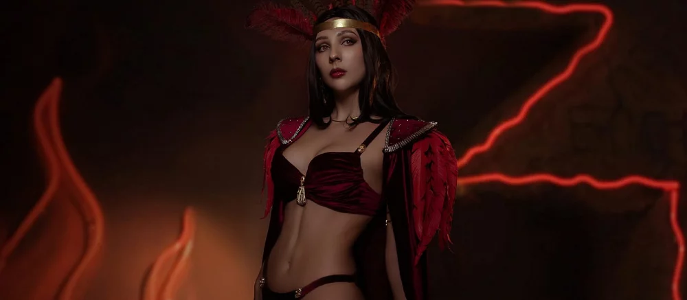 Лучший косплей недели: сексапильные кошечки из комиксов DC и Marvel, знойная Панам Палмер и Тифа Локхарт в откровенном костюме