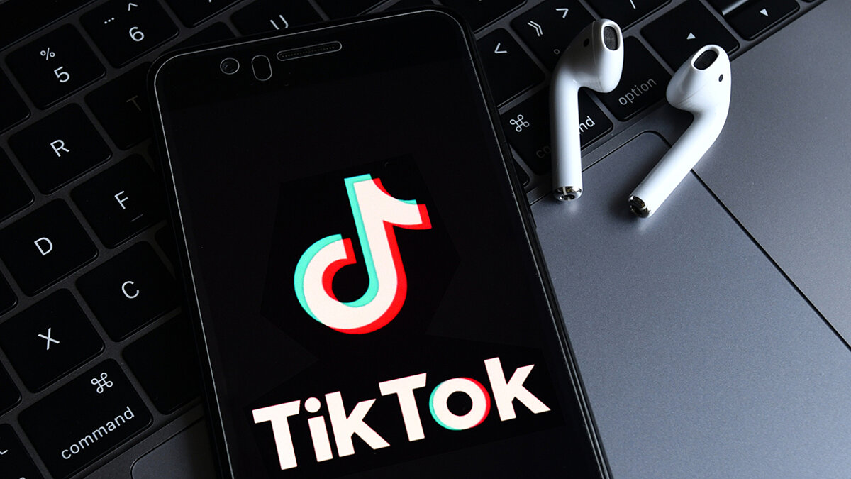 Приложение TikTok удалили из российского App Store (обновлено)