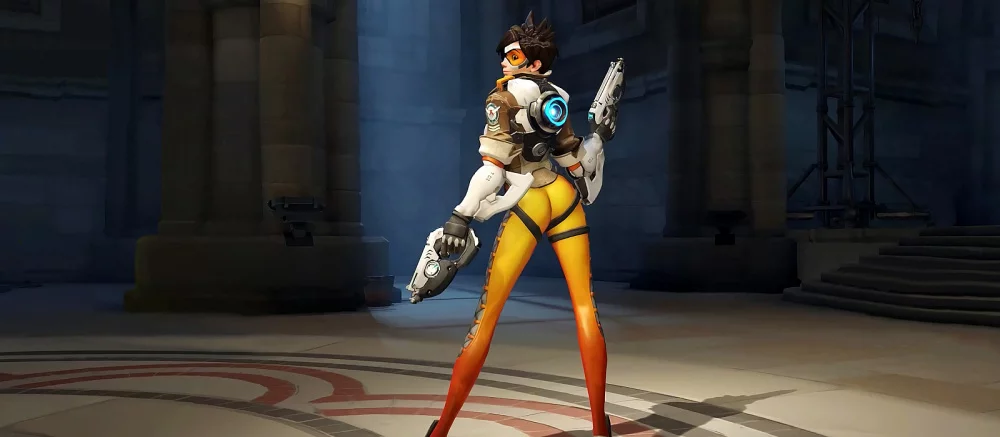 Игроки увидели «уменьшенную» попу Трейсер в Overwatch 2 и раскритиковали Blizzard. А потом оказалось, что ее не меняли