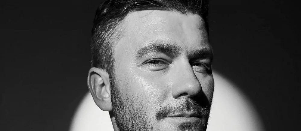 Автора «Метро 2033» Дмитрия Глуховского объявили в розыск в России