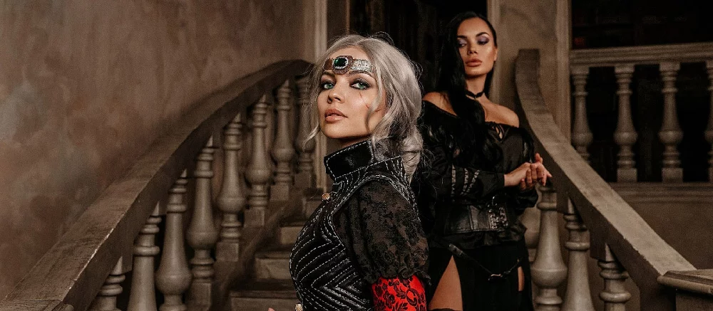 Красивая москвичка показала косплей Цири из The Witcher 3 в образе императрицы Нильфгаарда