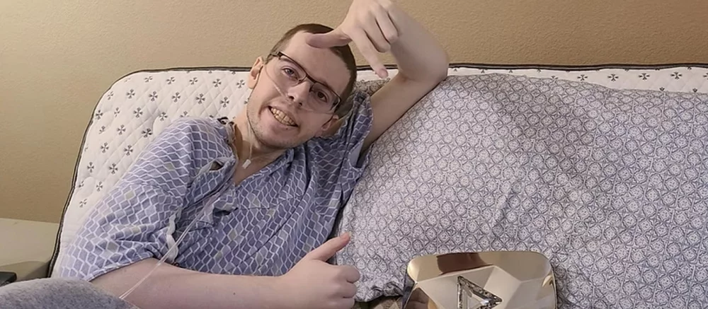 Minecraft-ютубер Technoblade скончался от рака. На его канале вышло прощальное письмо для подписчиков