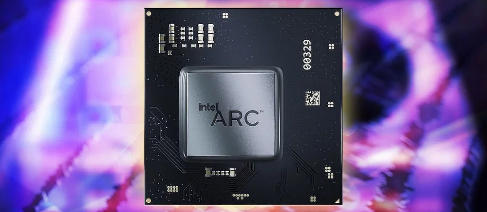 На фото показали крошечный прототип видеокарты Intel A310