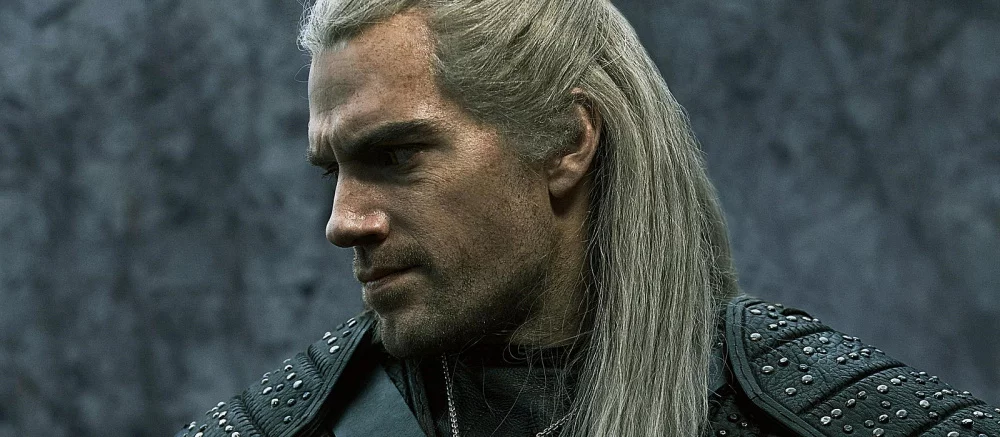 Слух: Генри Кавилл заболел коронавирусом — съемки «Ведьмака» пришлось остановить
