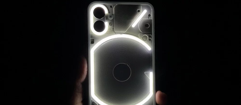 В сети начали появляться жалобы на низкое качество смартфонов Nothing Phone (1)