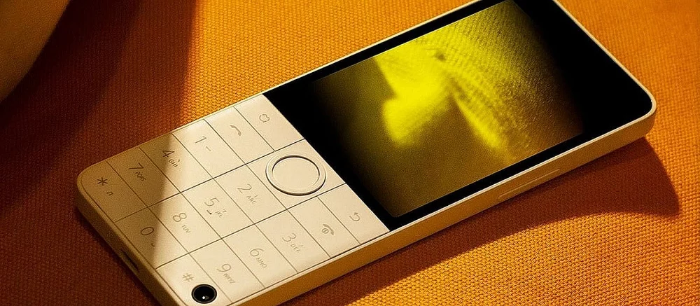 Xiaomi готовит «короля кнопочных телефонов» с Android