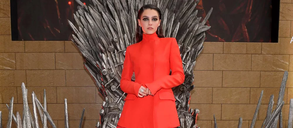 19-летнюю звезду «Дома Дракона» захейтили фанаты «Игры престолов». Все из-за ее персонажа