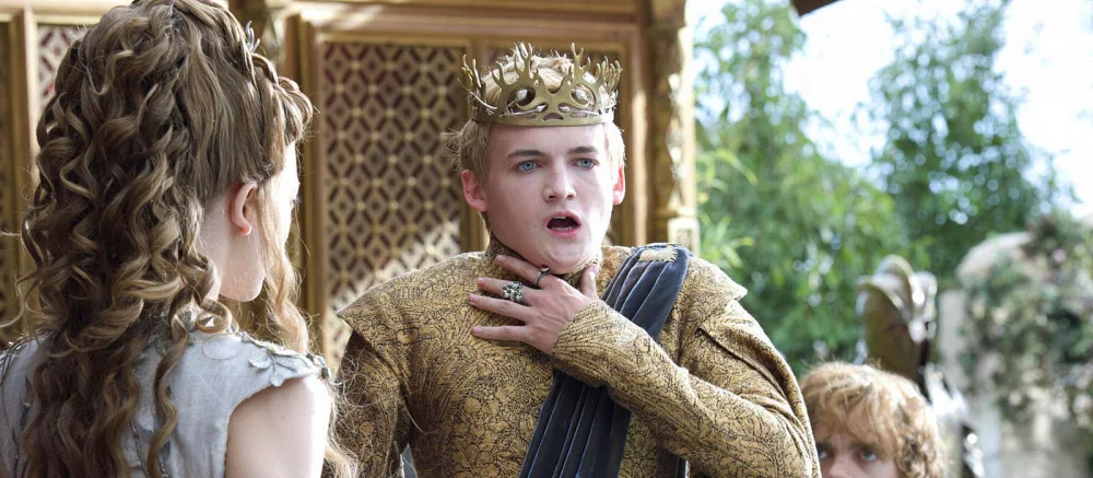 Фанаты показали глобальный мод, переносящий мир «Игры престолов» в Skyrim. Можно увидеть Винтерфелл, Дейенерис и драконов