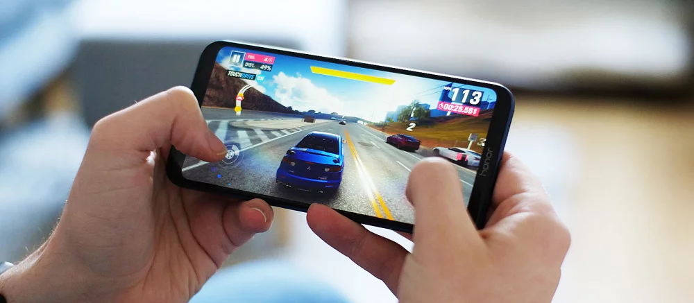 Халява: сразу 10 игр и 3 программы отдают бесплатно в Google Play и App Store. Есть RPG со случайными событиями и шутер в духе «Мумии»