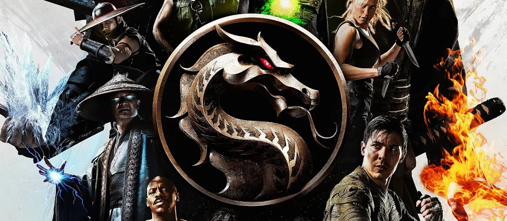 «Когда очень быстро жмешь на все кнопки» — звезда фильма Mortal Kombat показал целую серию агрессивных ударов