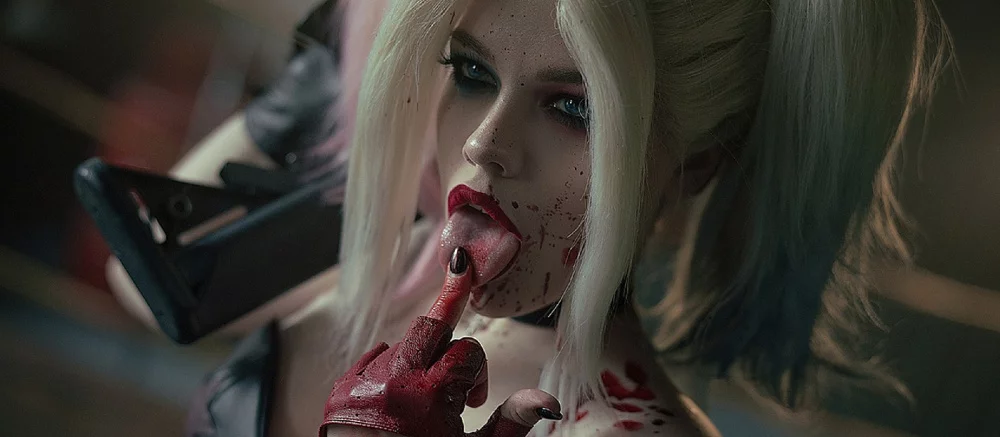 Косплей недели: Харли Квинн, Чёрная кошка и Трисс Меригольд с другими чародейки из мира «Ведьмак»