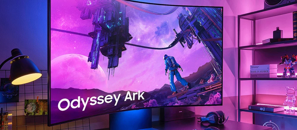 Samsung показала изогнутый монитор для геймеров за 212 тысяч рублей