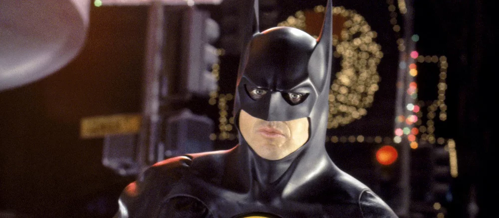 Warner Bros. отменила «Бэтгерл» с Майклом Китоном и Бренданом Фрейзером. Фильм уже давно снят