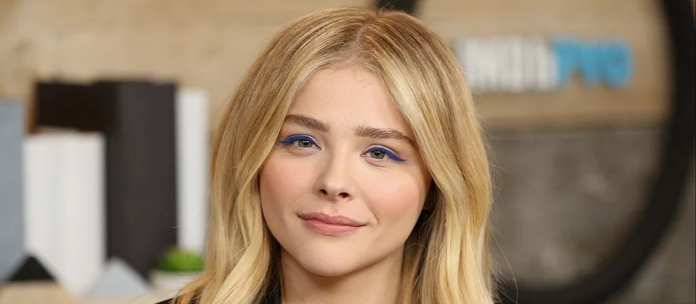 Хлоя Грейс Морец заявила, что сутками играет в бету Call of Duty: Modern Warfare 2. Многие ей не поверили