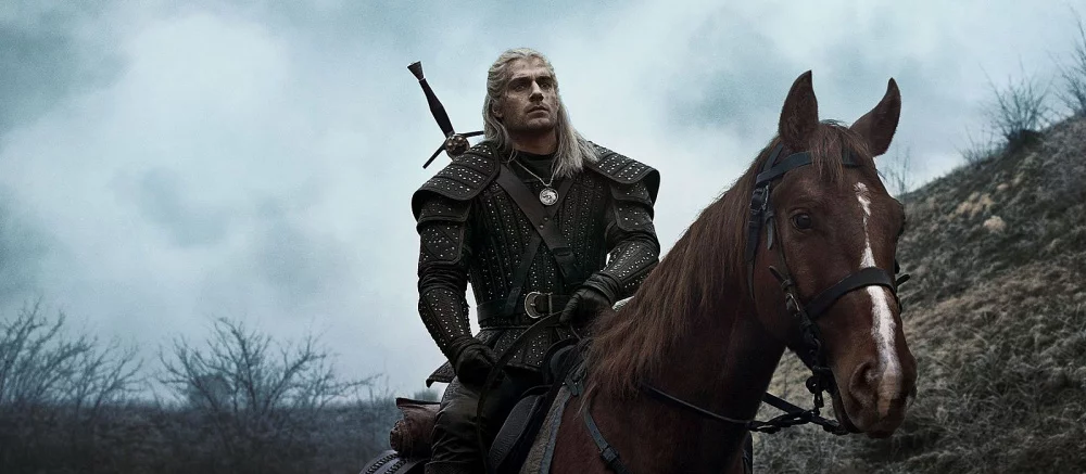 Фанат не может смириться Лиамом Хевсвортом в роли Геральта, поэтому сделал новым ведьмаком Лютика