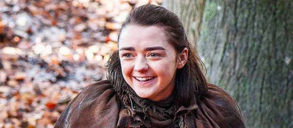 ИИ показал, как должны выглядеть Старки из «Игры престолов» по описанию из книг. Некоторые персонажи стали совсем другими