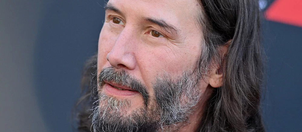 Киану Ривз раскрыл, какого супергероя хотел сыграть почти 50 лет назад. Оказалось, что фанаты уже давно ждут его в этой роли