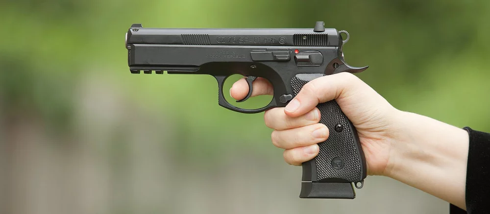 Разработчик-одиночка создал шутер с пугающе реалистичной графикой — некоторые подумали, что это реальная запись