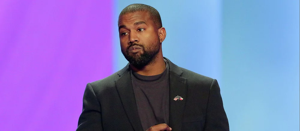 Социальная сеть Twitter вернула рэперу Канье Уэсту доступ к его аккаунту