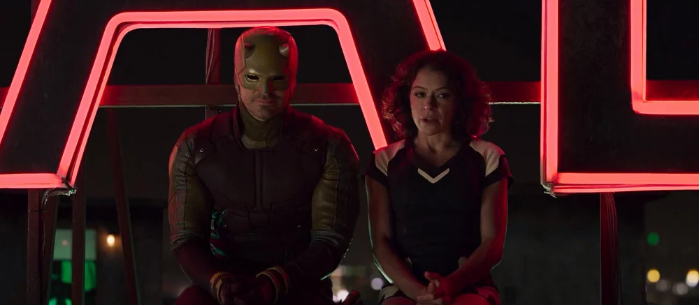 Сорвиголова переспал с Женщиной-Халком в новой серии шоу. На YouTube уже есть видео, а у фанатов — реакции и мемы