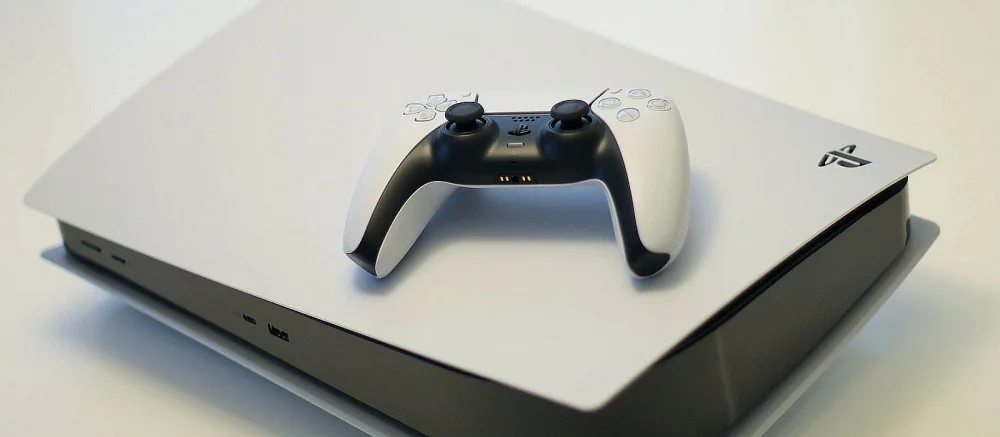 В России появились PS5, которые ввезли не по параллельному импорту. Sony возвращается?