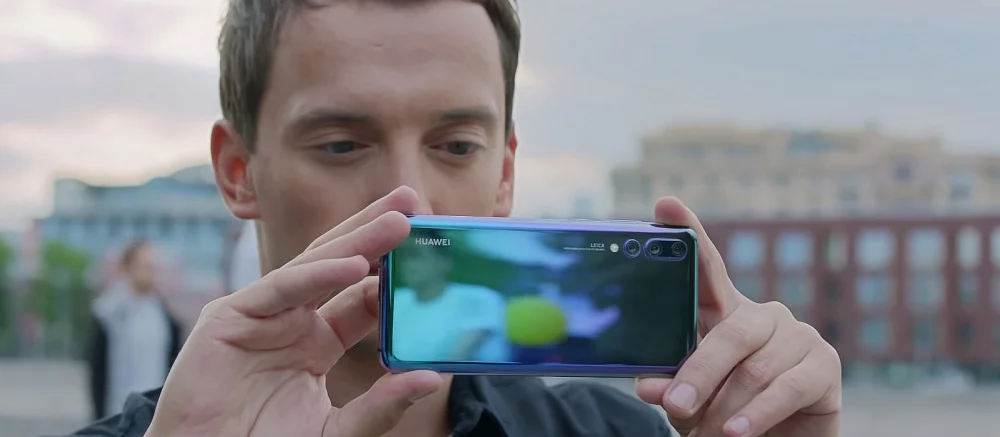 Huawei нарастила поставки смартфонов в Россию