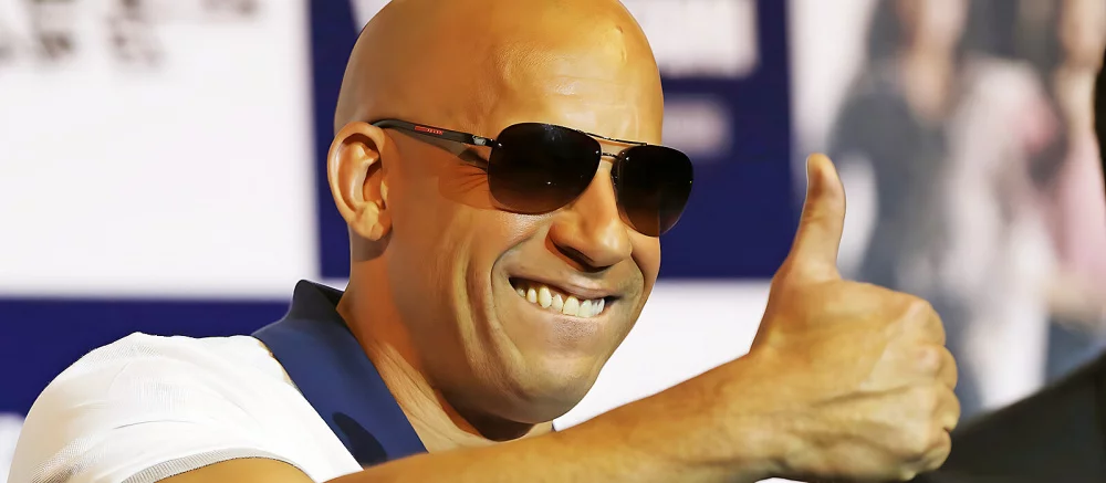 Вин Дизель бы оценил — парень круто воссоздал зрелищную сцену из «Форсажа 7» в GTA 5 и показал результат