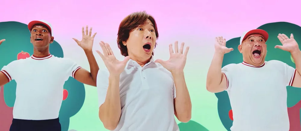 Японцы сняли безумную рекламу God of War: Ragnarok — с детской песенкой и гигантским диском