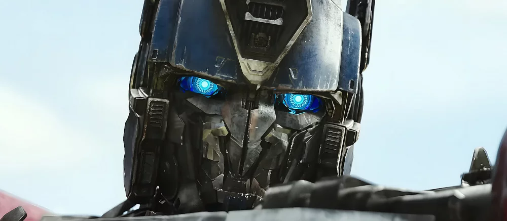 Вышел тизер-трейлер фильма «Трансформеры: Восхождение Звероботов», в котором показали Оптимуса Прайма и Бамблби