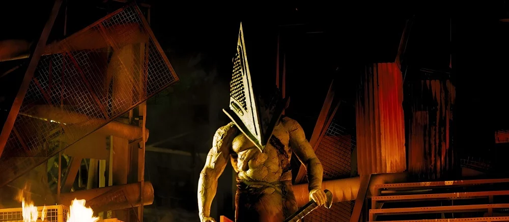 Дизайнер Silent Hill показал очень ранние версии Пирамидоголового 1999 года. Это один из самых известных боссов в играх