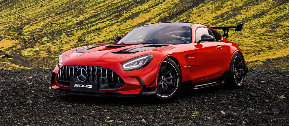 Sony показала первые кадры фильма Gran Turismo со звездами «Властелина колец» и «Очень странных дел»