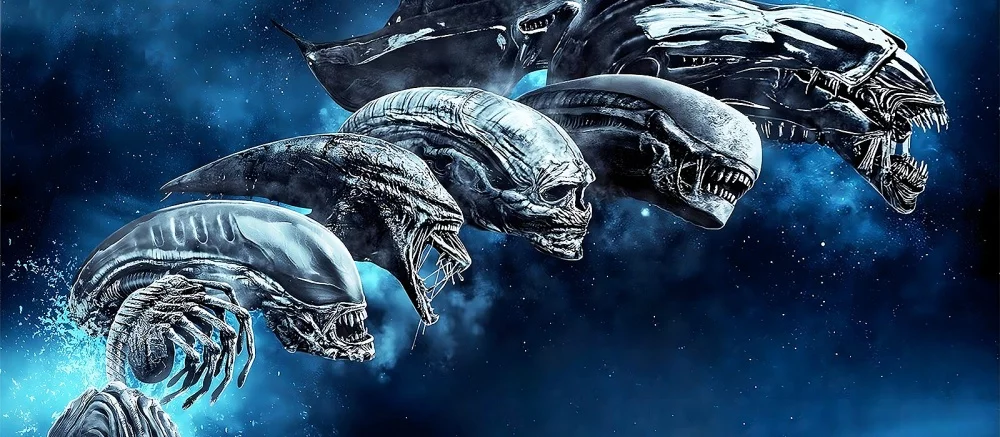 В дизайне уникального Чужого с женской грудью нашли много сходств с работой Гигера «Заклинание»